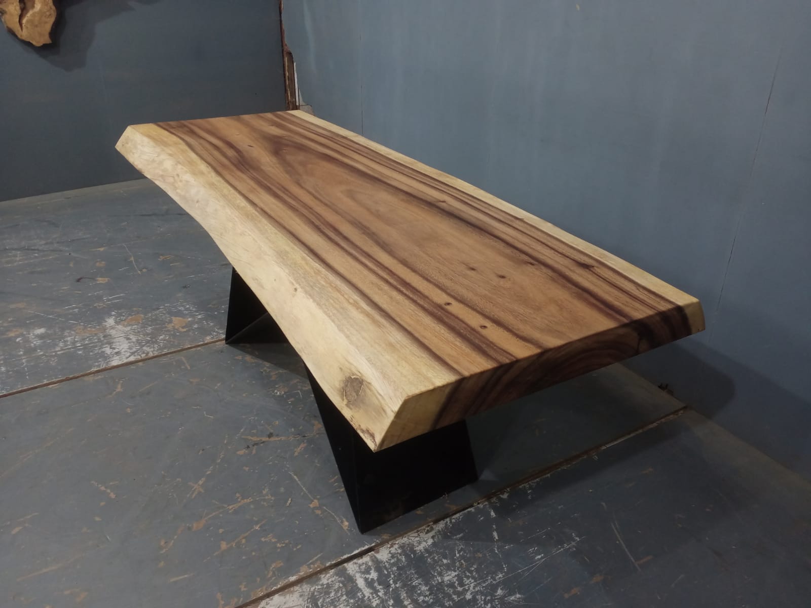 Live Edge Tables