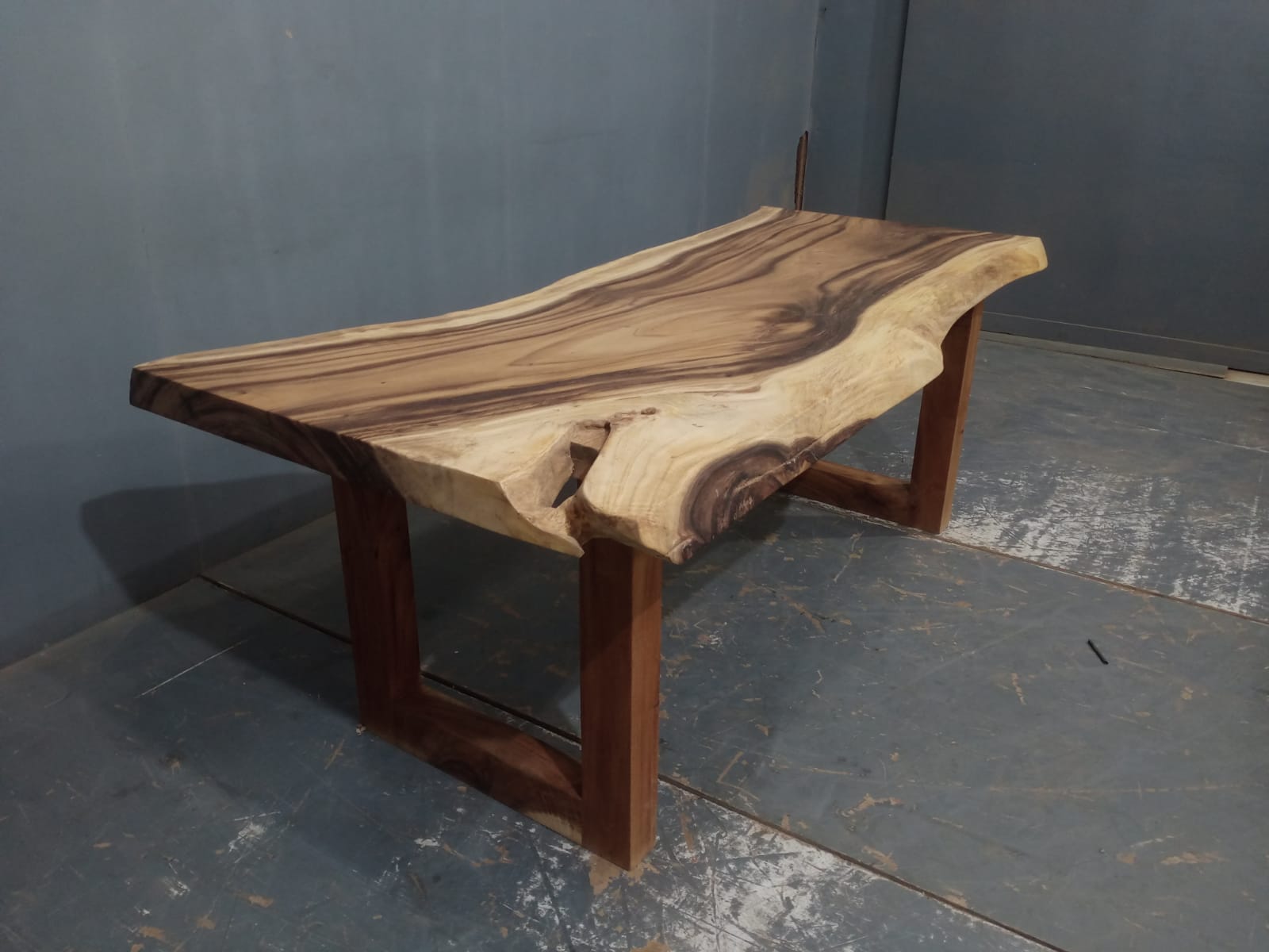 Live Edge Tables