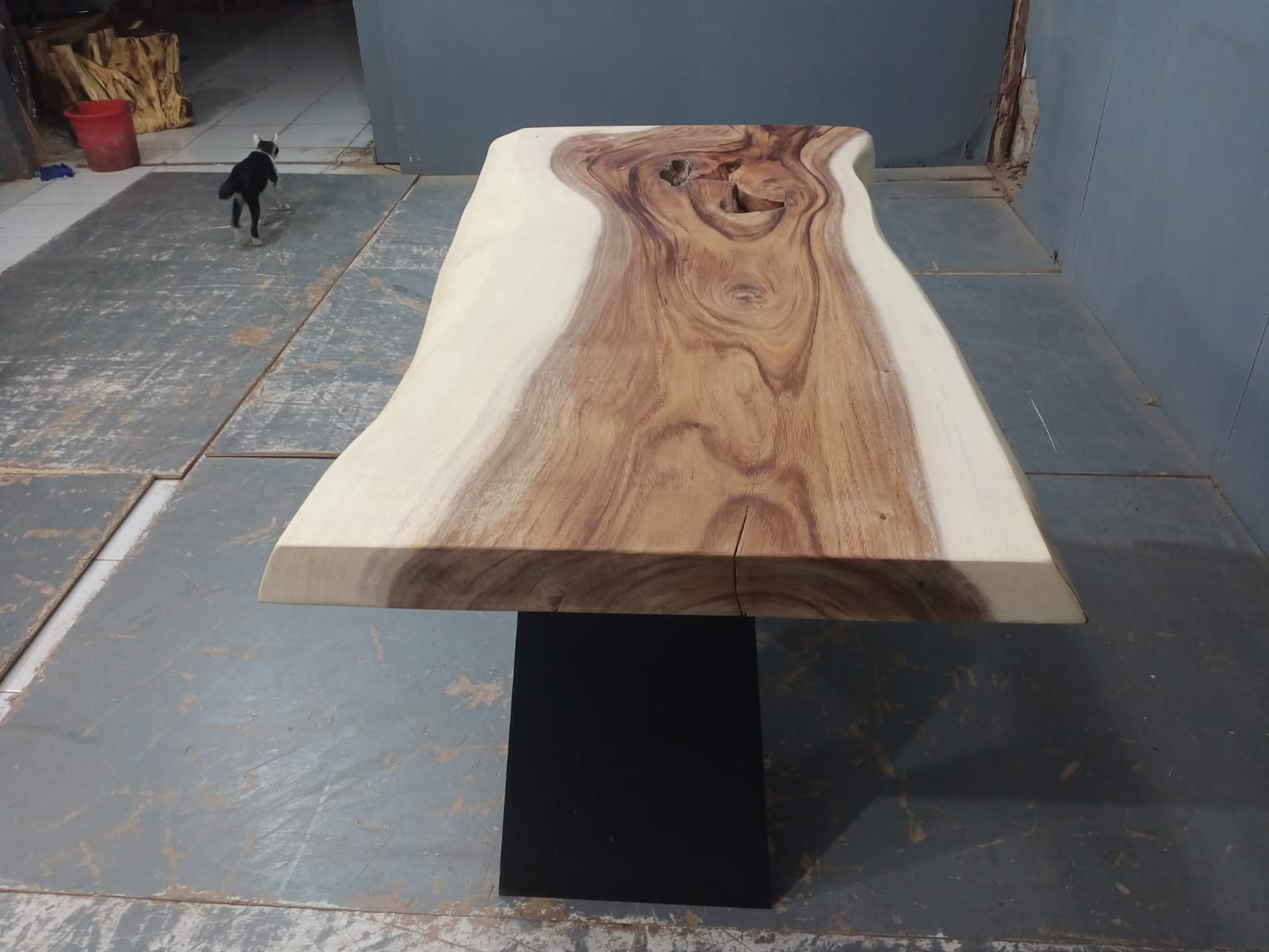 Live Edge Tables