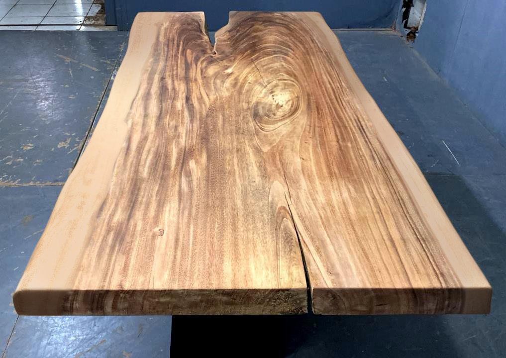 LIVE EDGE TABLES
