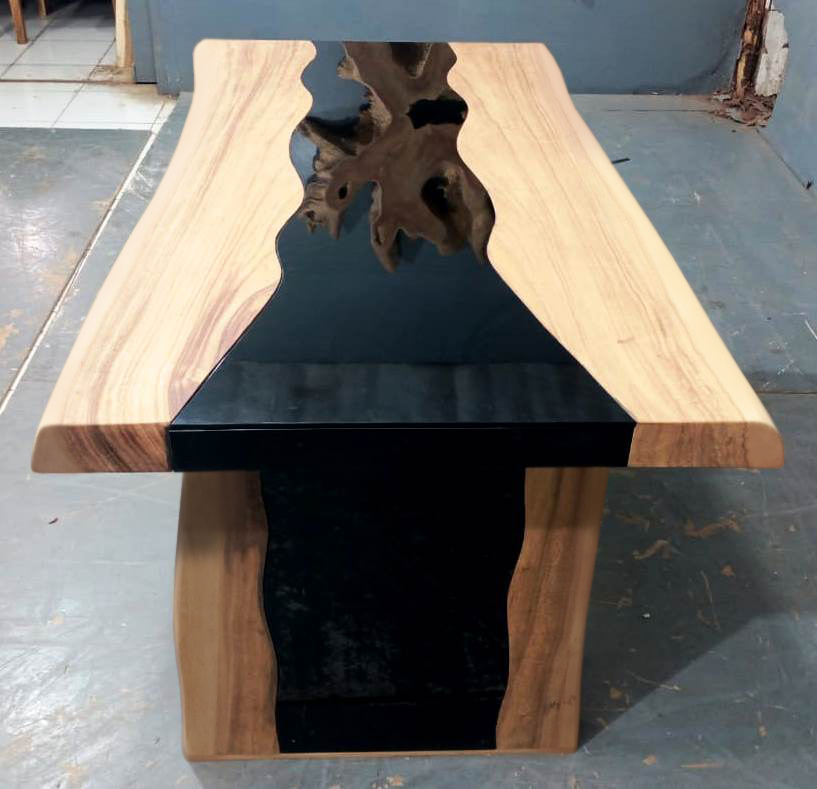 Live Edge Tables