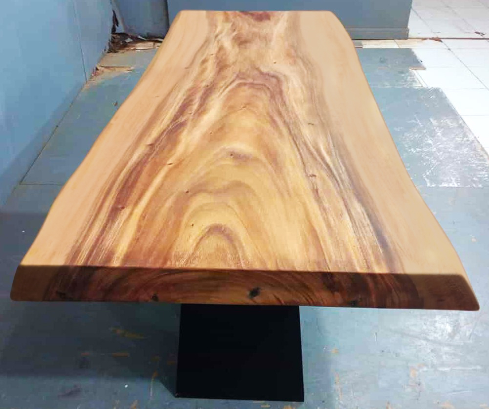 Live Edge Tables