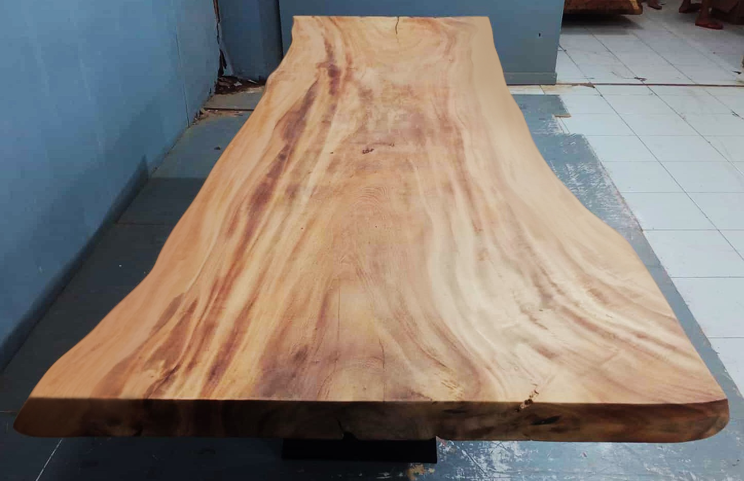 Live Edge Tables