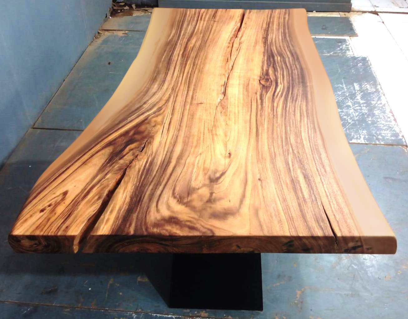 Live Edge Tables
