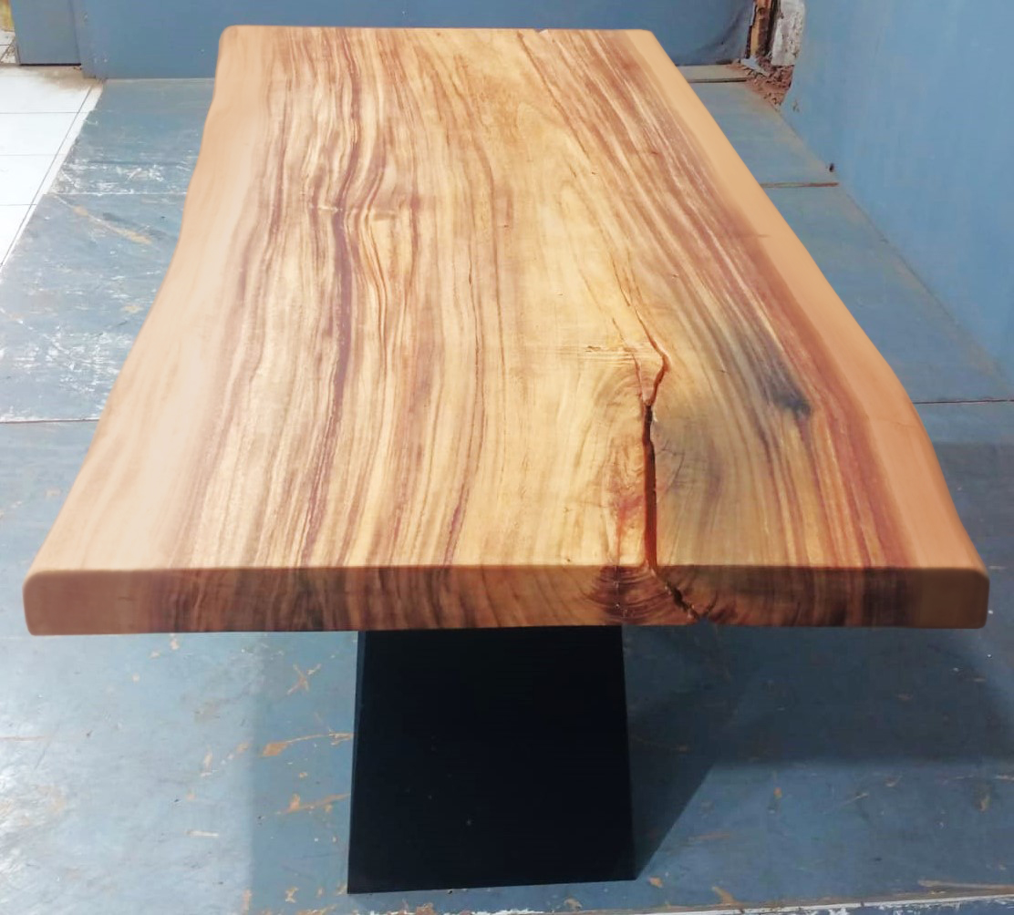Live Edge Tables