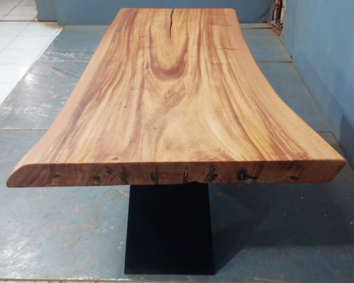 Live Edge Tables