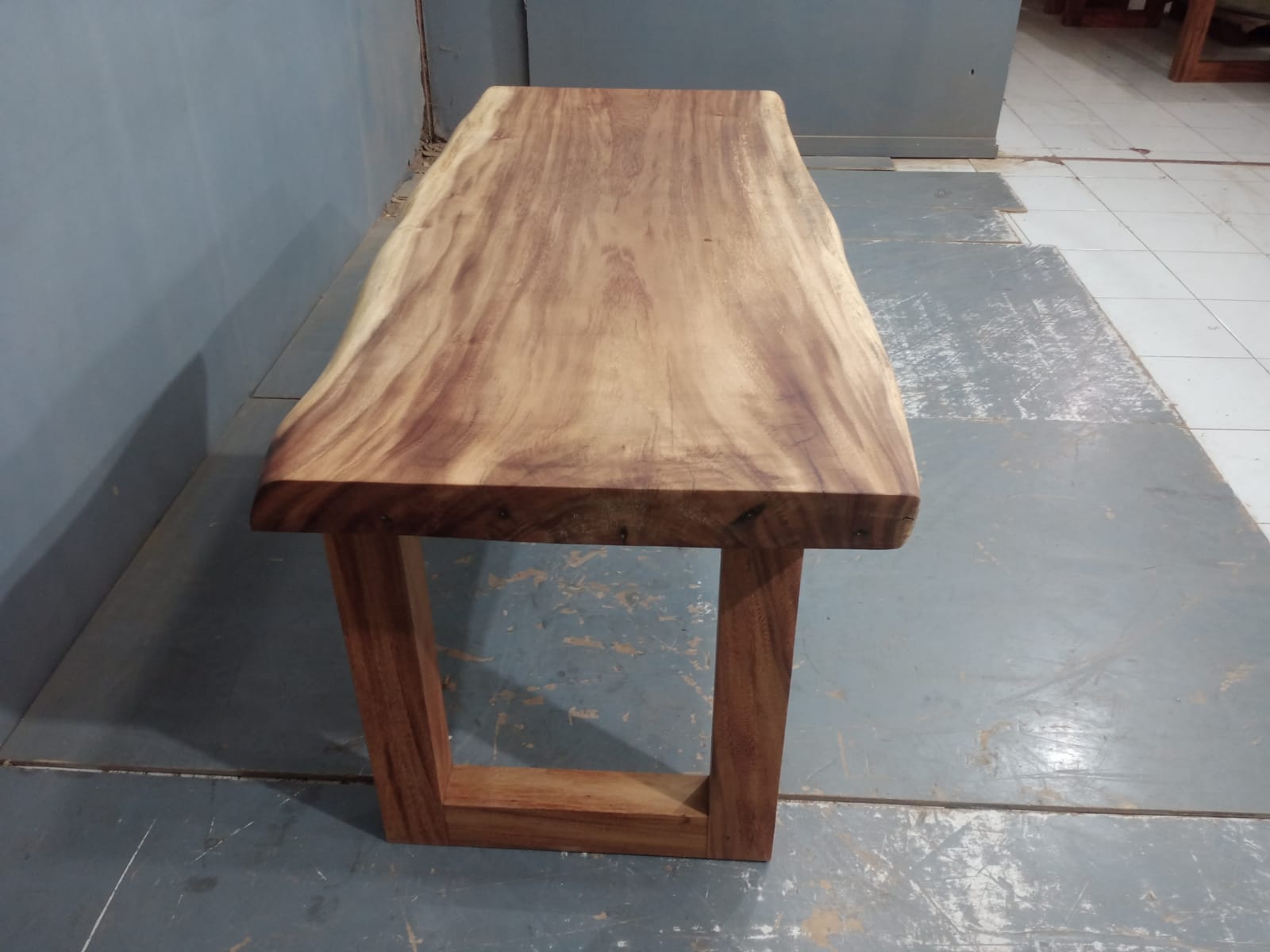 Live Edge Tables