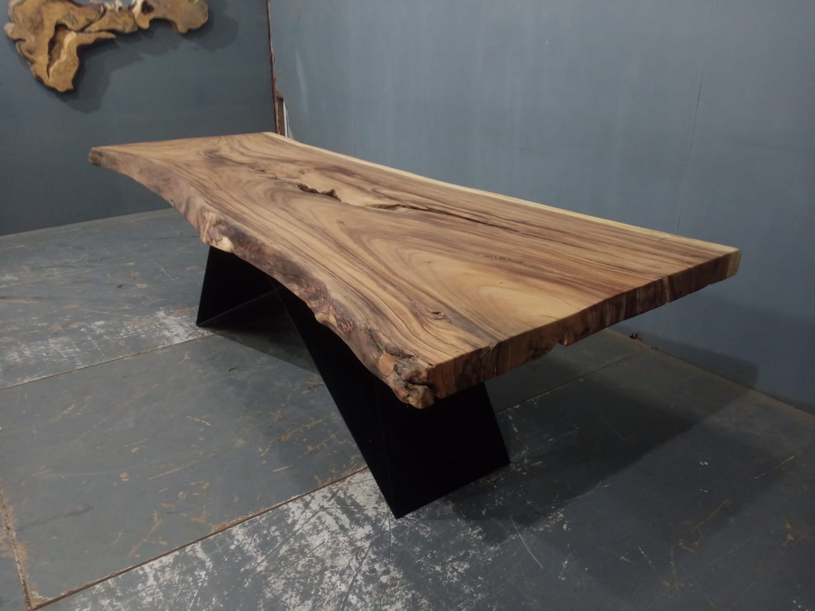 Live Edge Tables