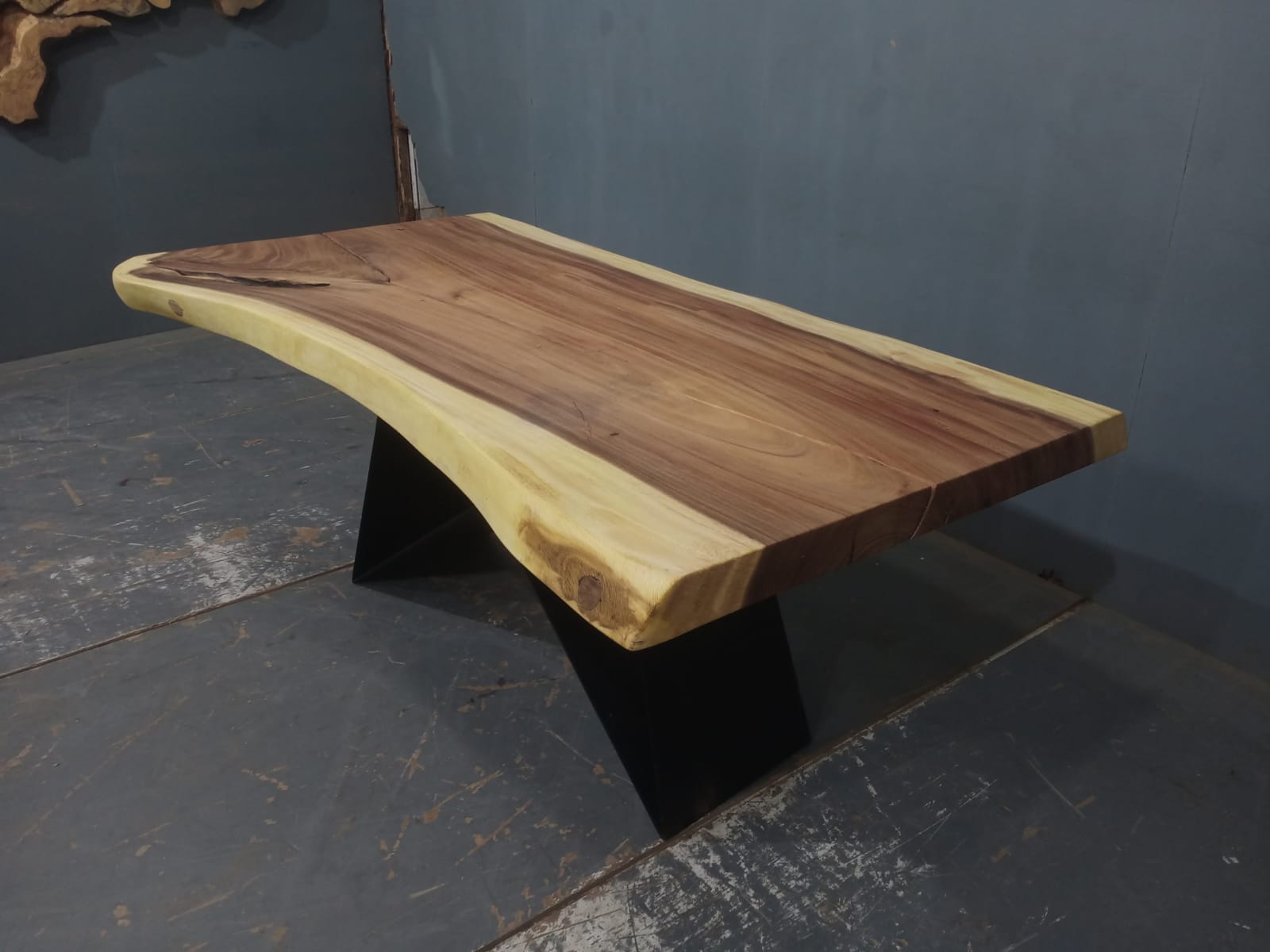 Live Edge Tables