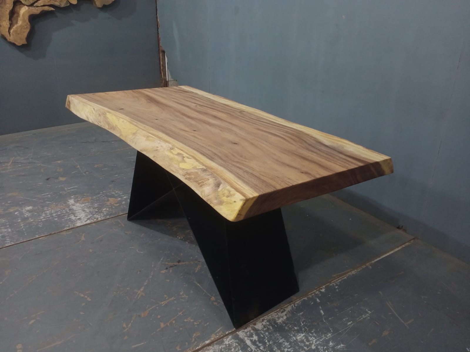 Live Edge Tables