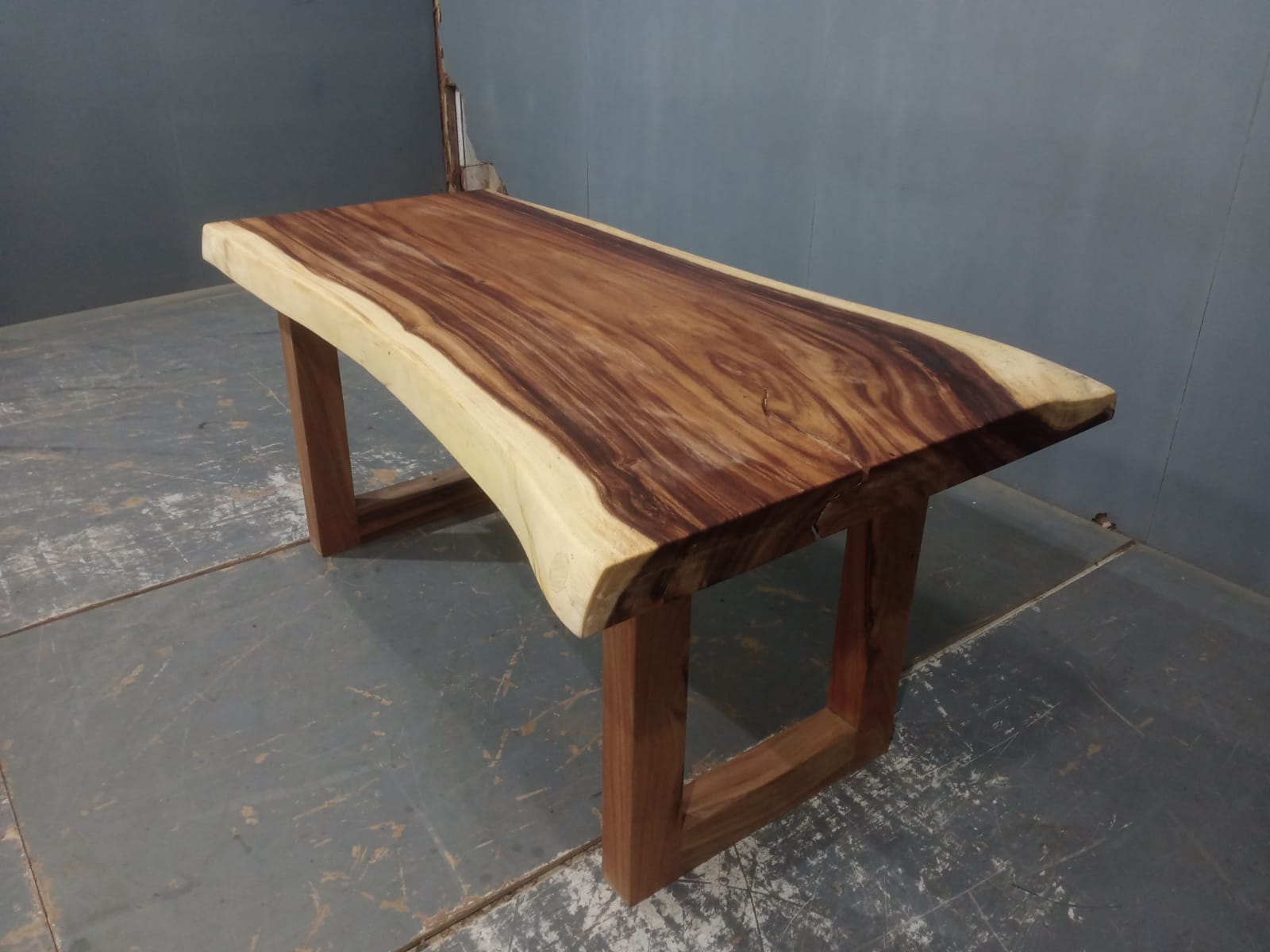 Live Edge Tables