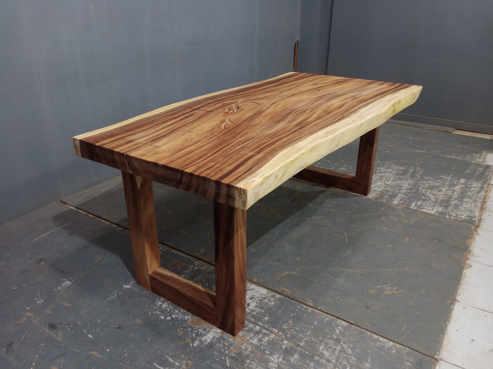 Live Edge Tables