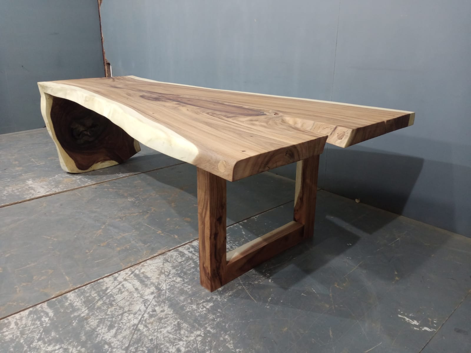 Live Edge Tables