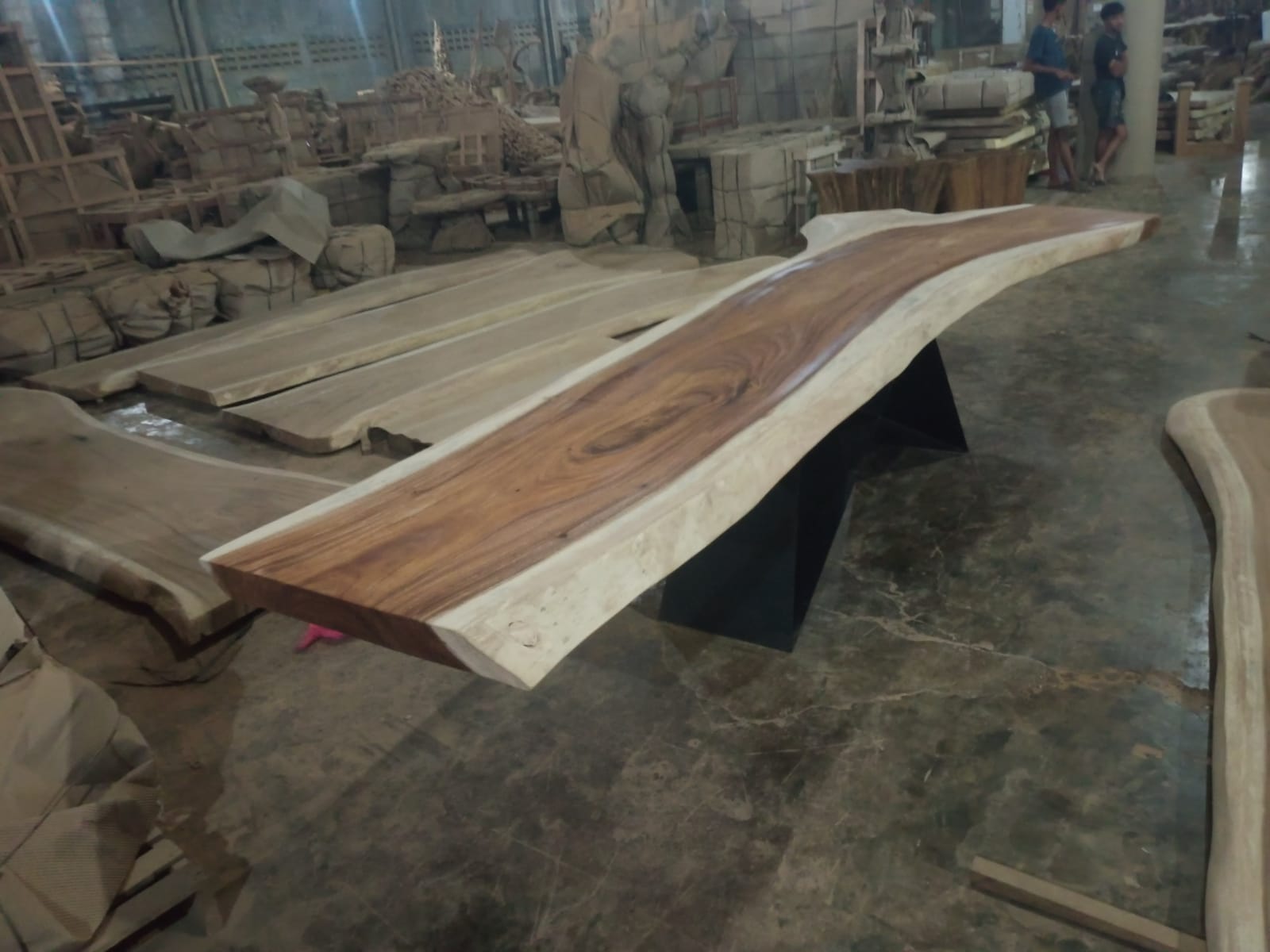 Live Edge Tables