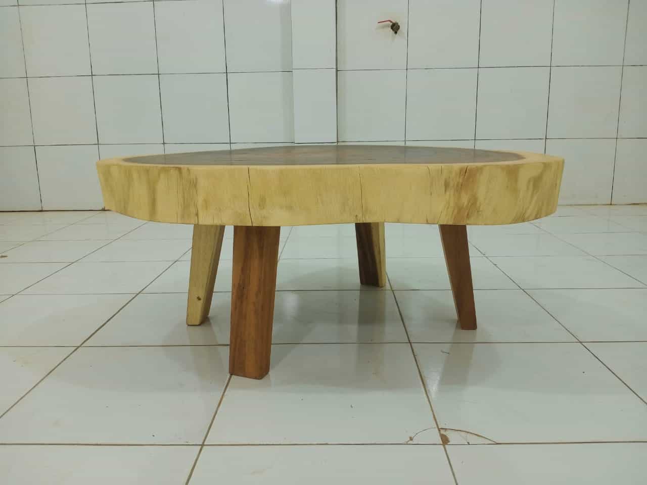 LIVE EDGE TABLES