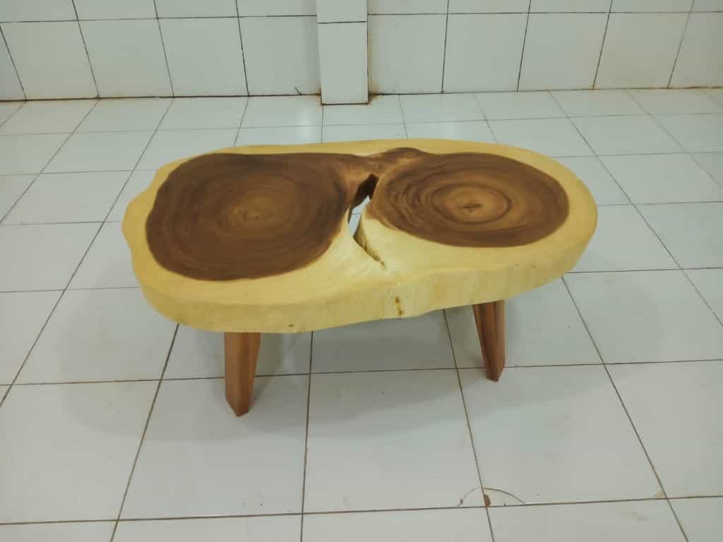 ROUND COFFEE TABLES (NOT BEEN SHIPPED)