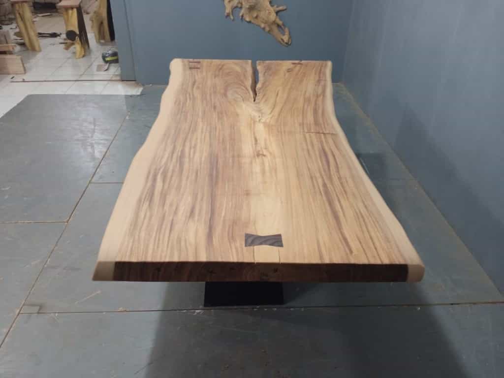 Live Edge Tables