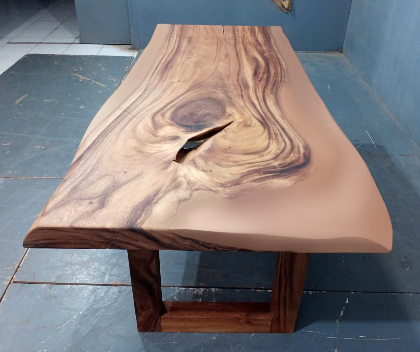 Live Edge Tables