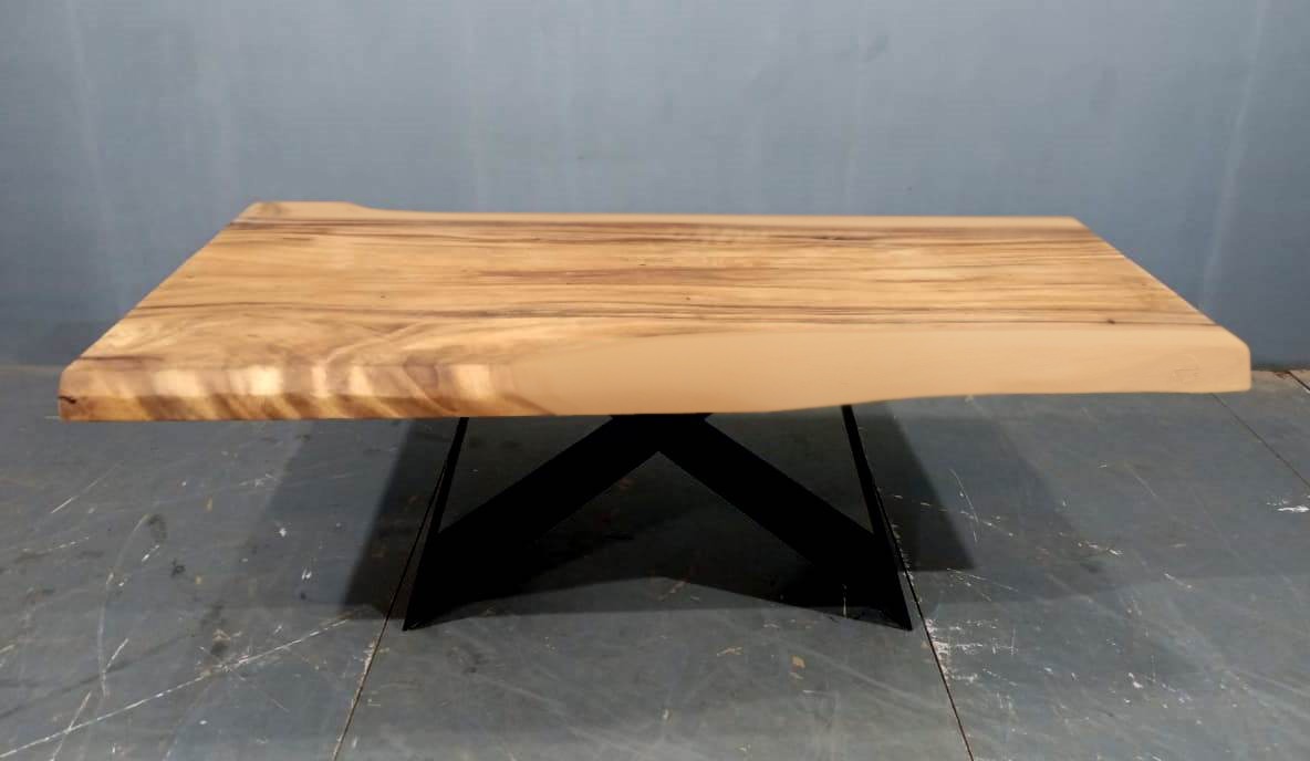 LIVE EDGE TABLES
