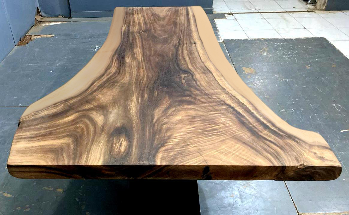 LIVE EDGE TABLES