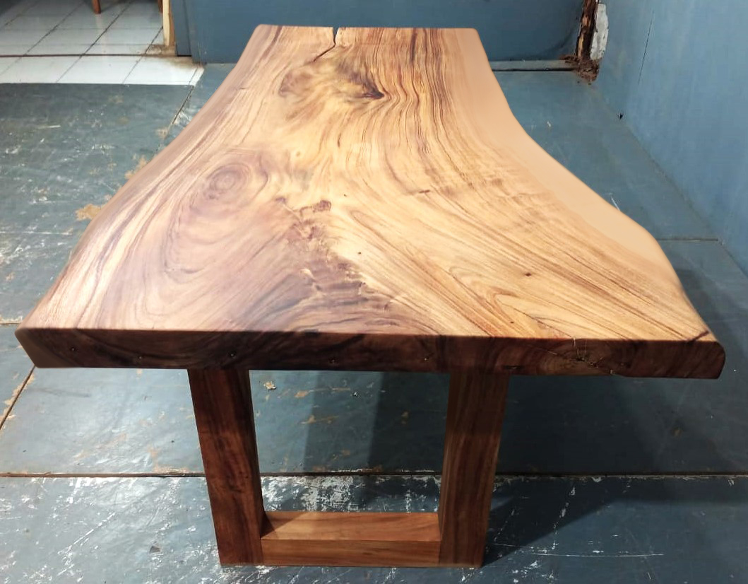 Live Edge Tables