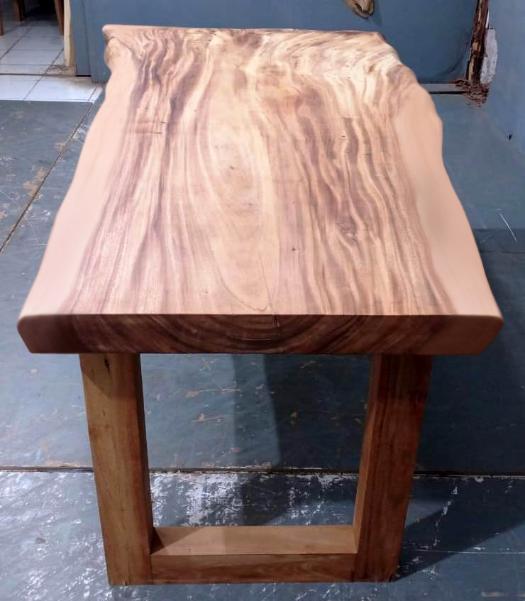 Live Edge Tables