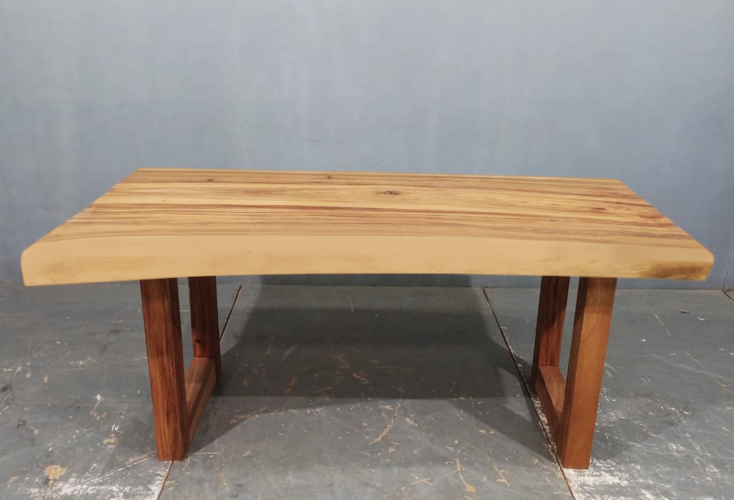 LIVE EDGE TABLES
