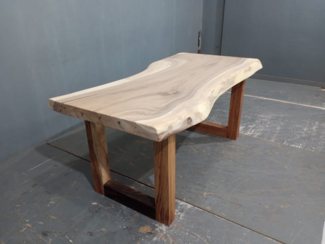 Live Edge Tables