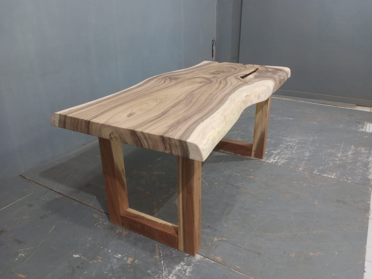 Live Edge Tables