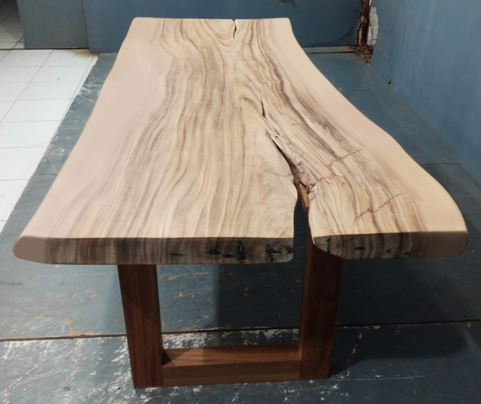 Live Edge Tables