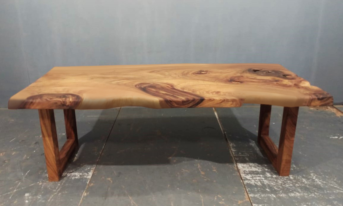 LIVE EDGE TABLES