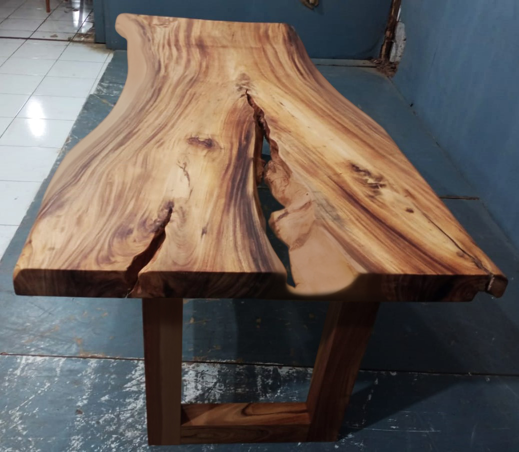 Live Edge Tables