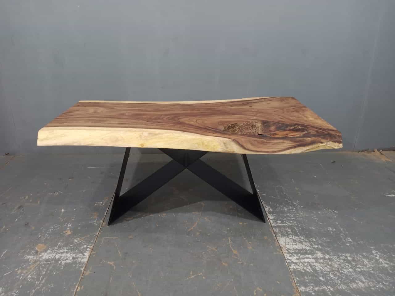 LIVE EDGE TABLES