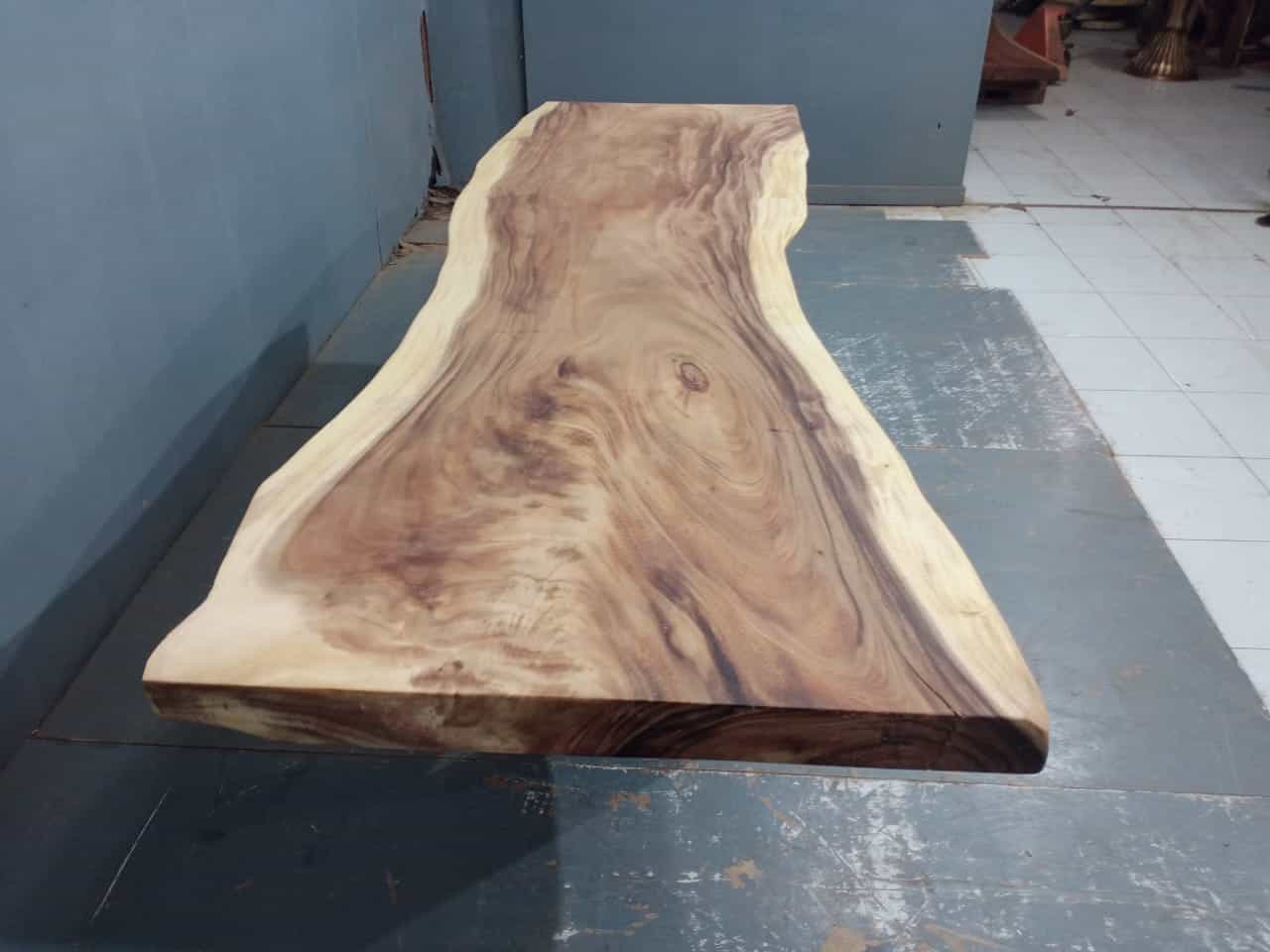 Live Edge Tables