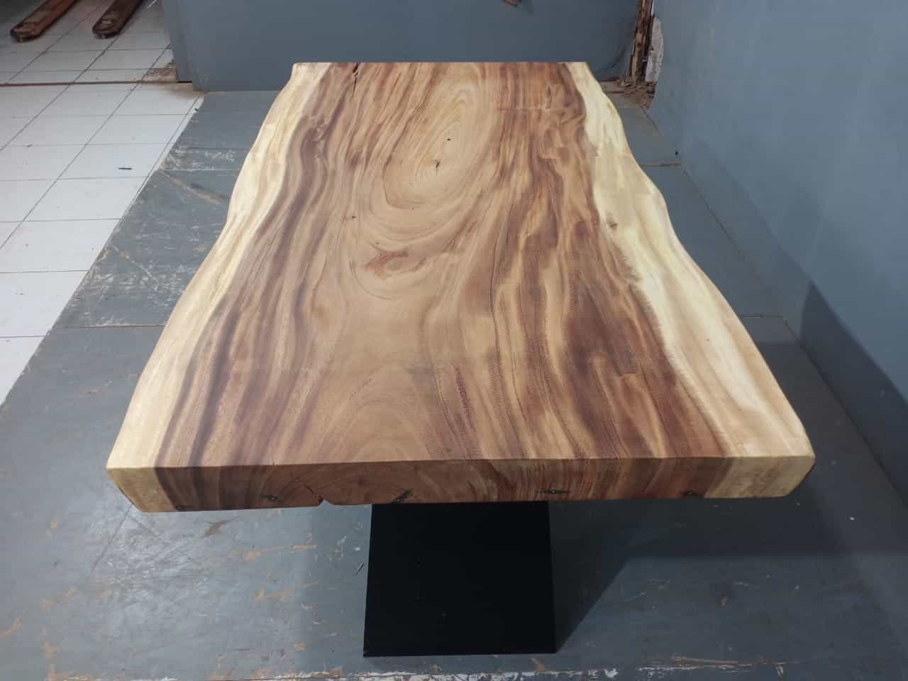 Live Edge Tables