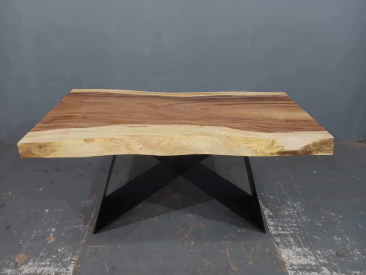 LIVE EDGE TABLES