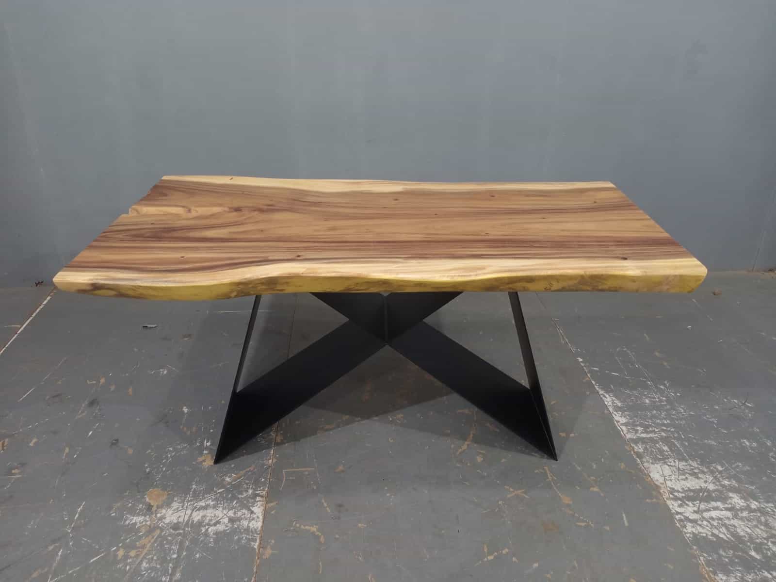 LIVE EDGE TABLES