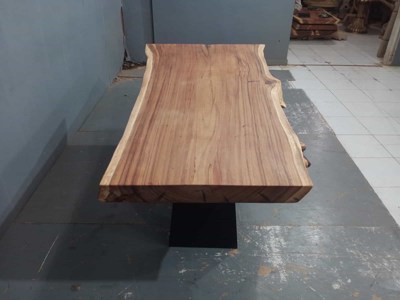 Live Edge Tables