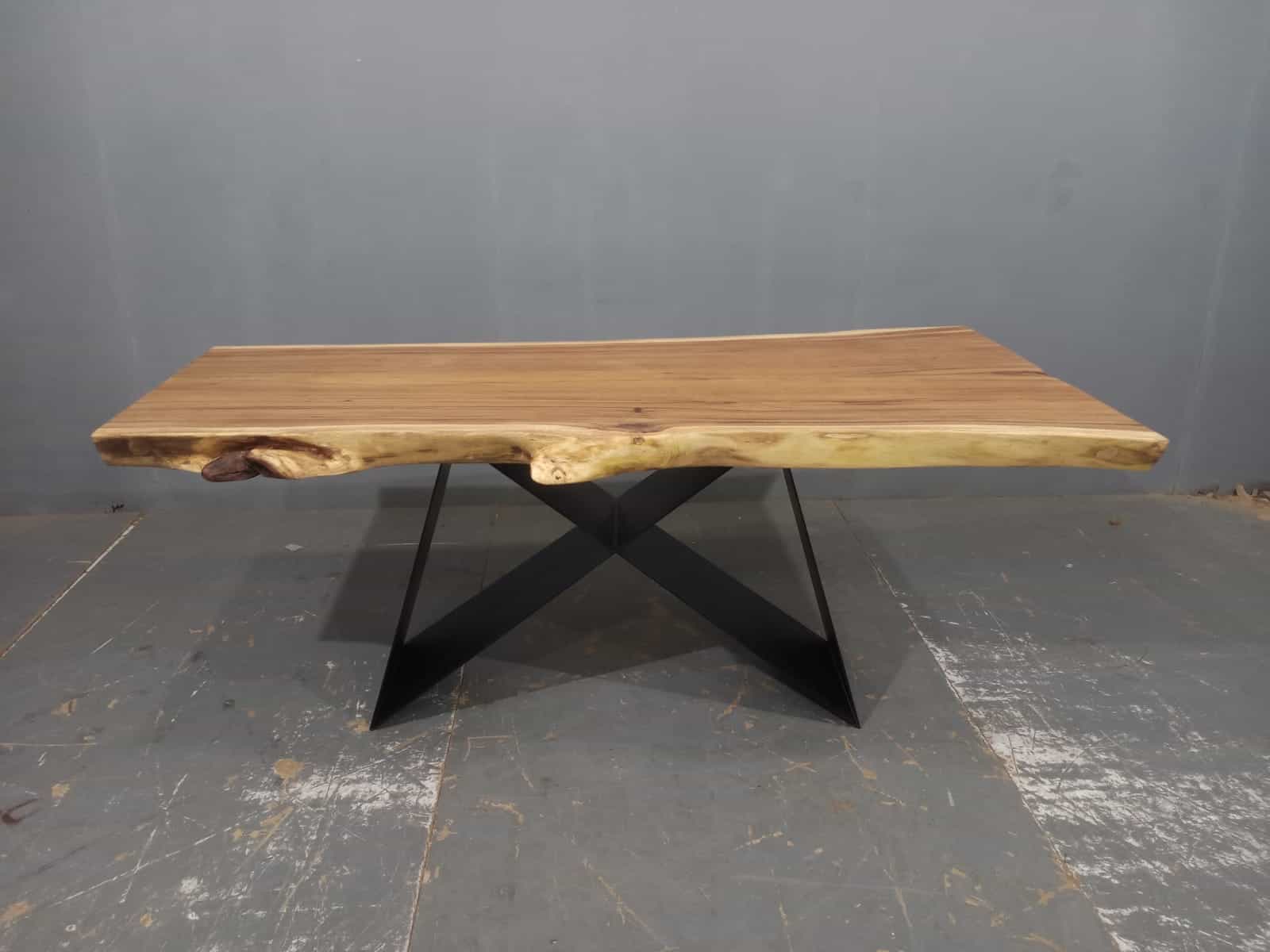 LIVE EDGE TABLES