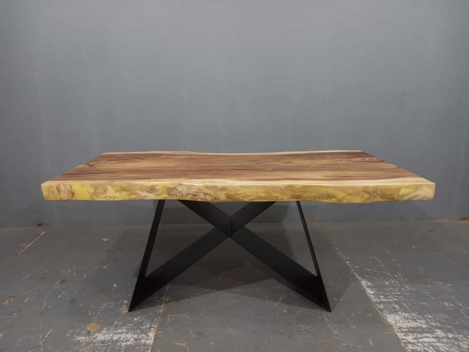 LIVE EDGE TABLES
