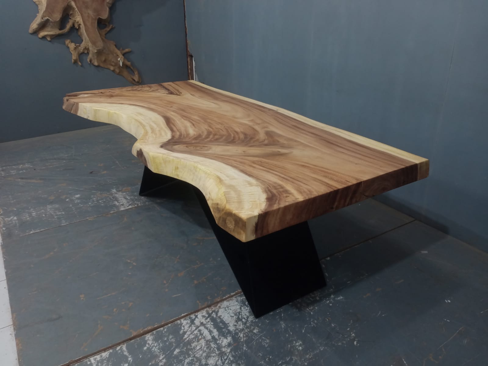 Live Edge Tables
