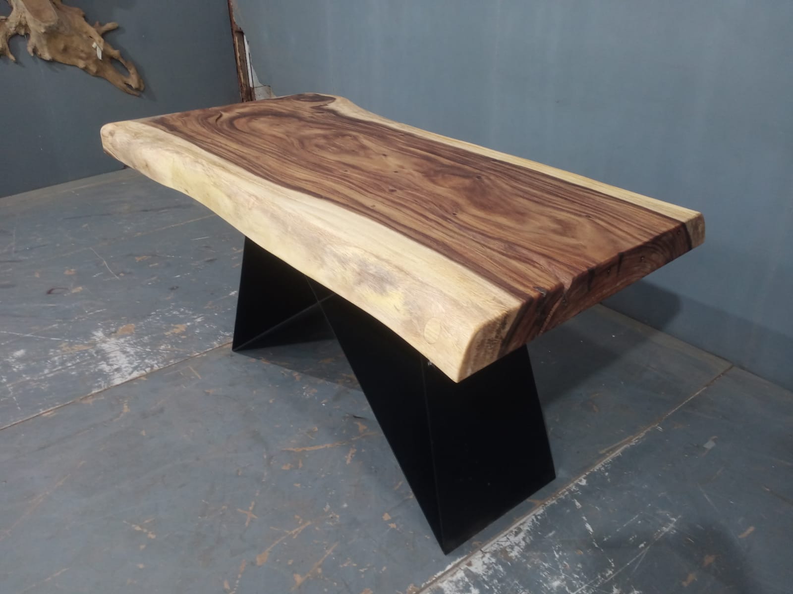 Live Edge Tables