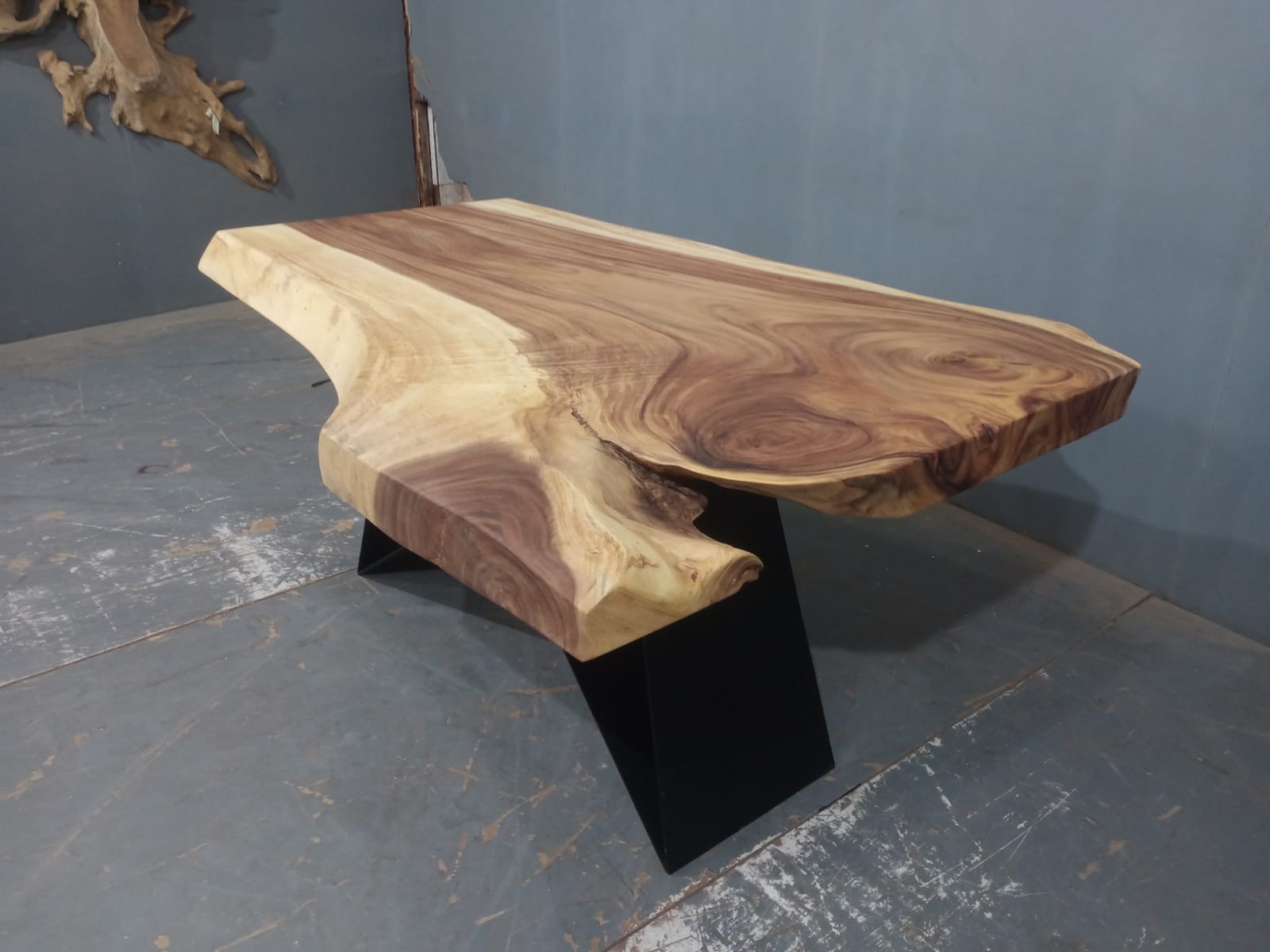 Live Edge Tables