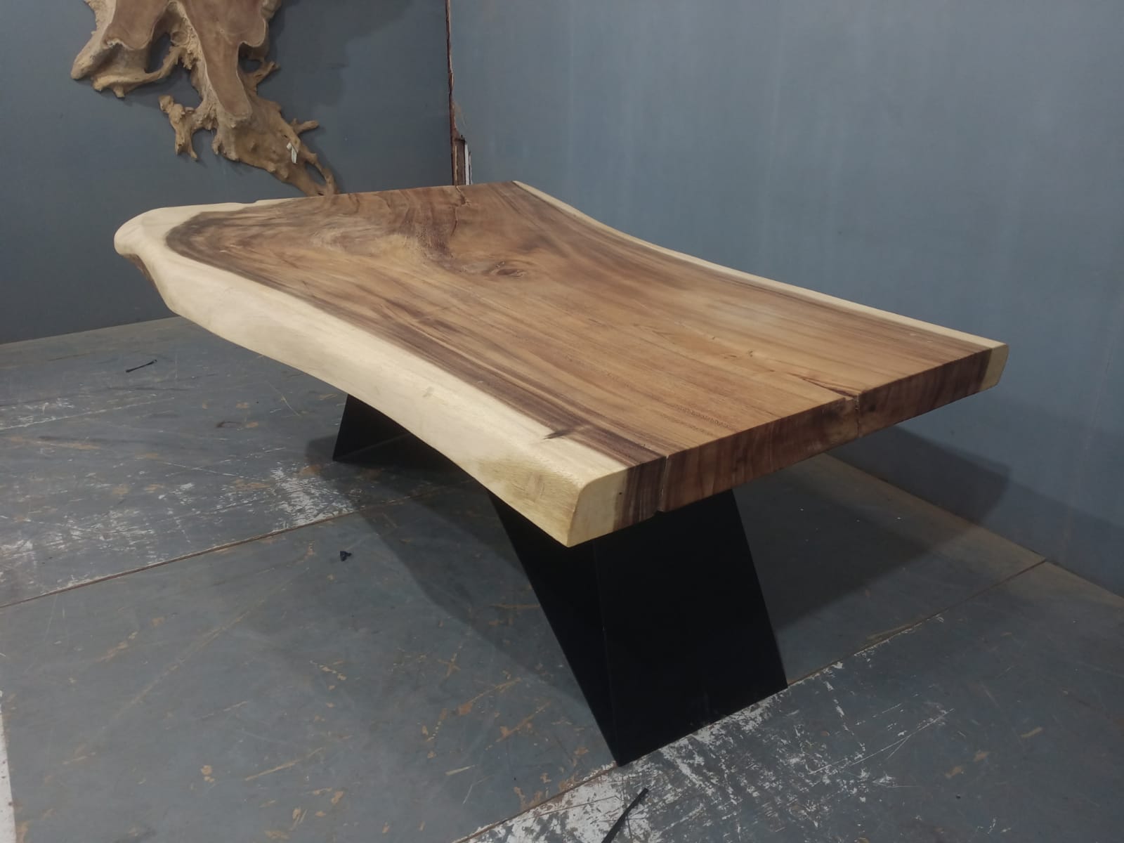 Live Edge Tables