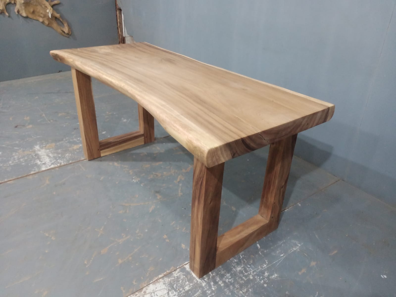 Live Edge Tables