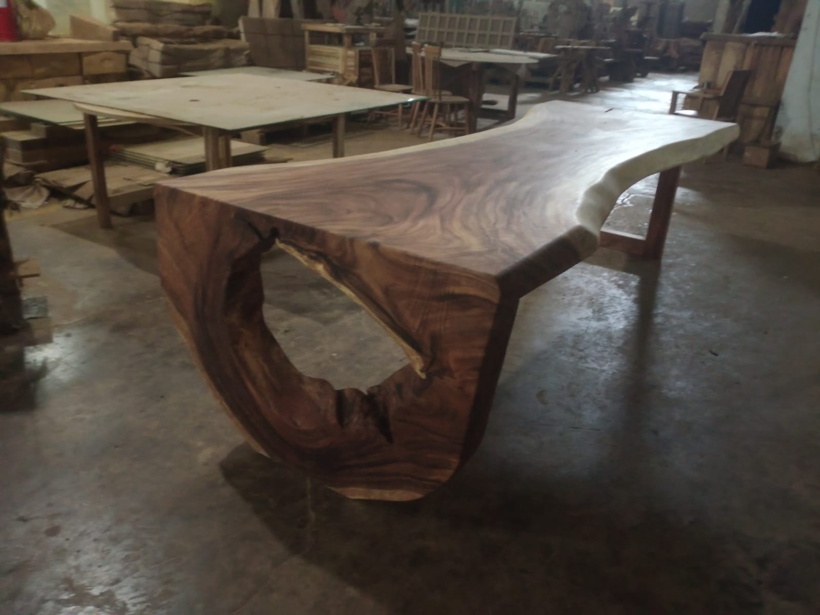 Live Edge Tables