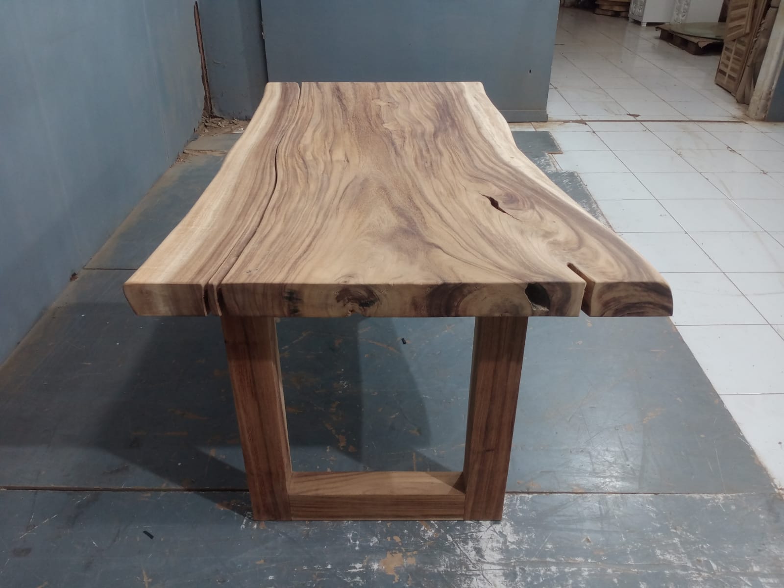 Live Edge Tables