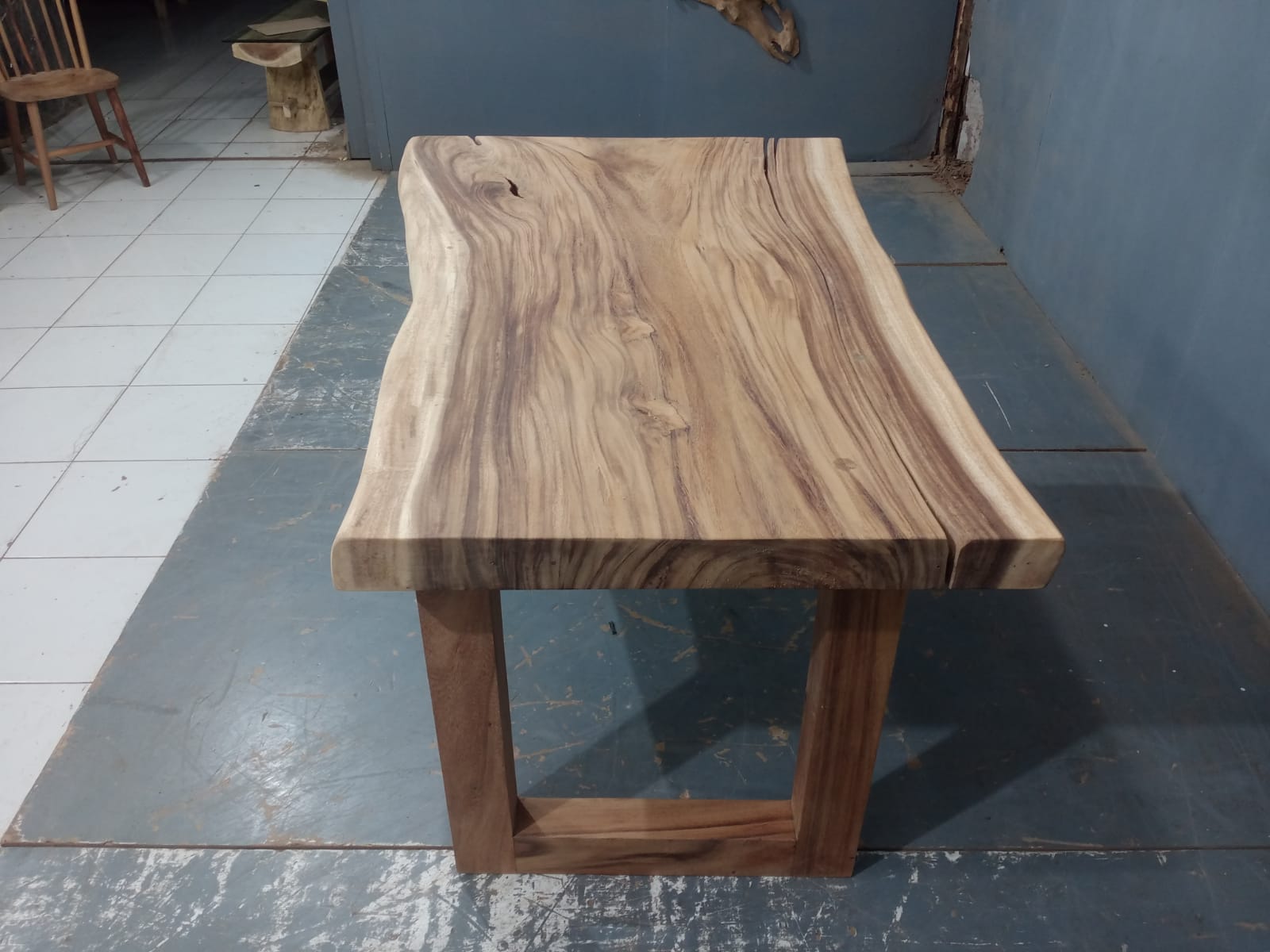Live Edge Tables
