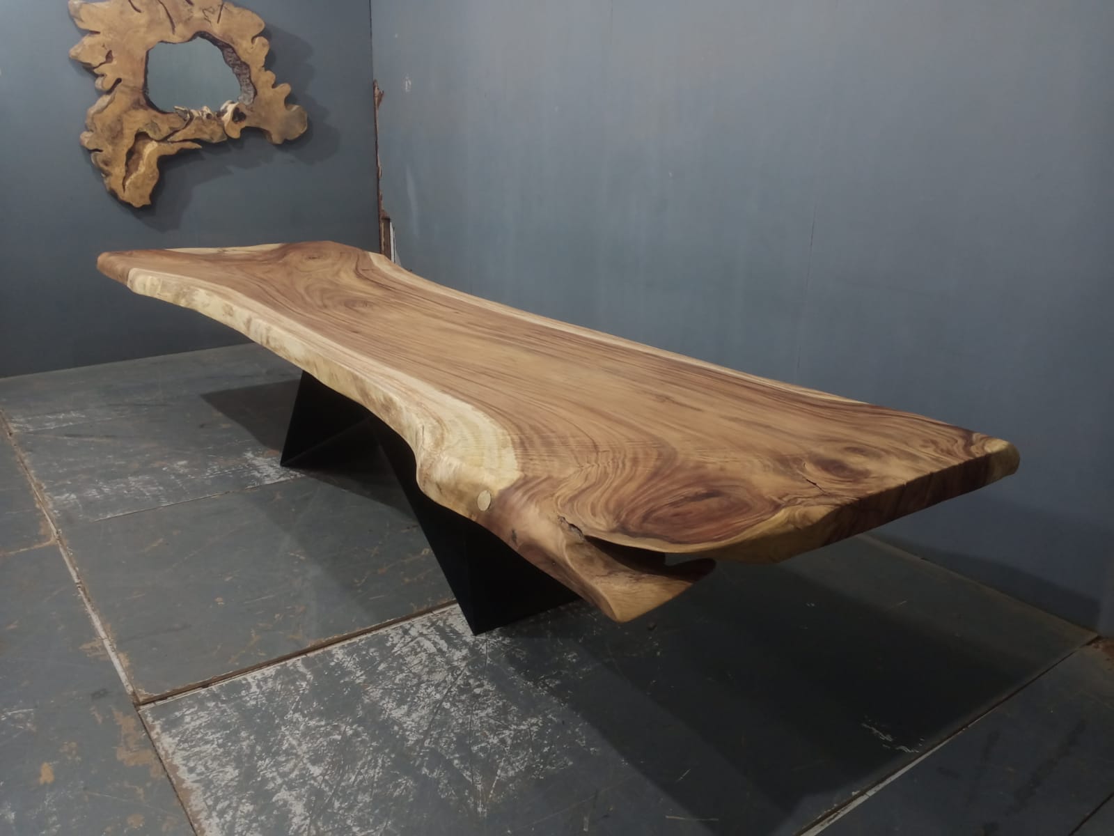 Live Edge Tables