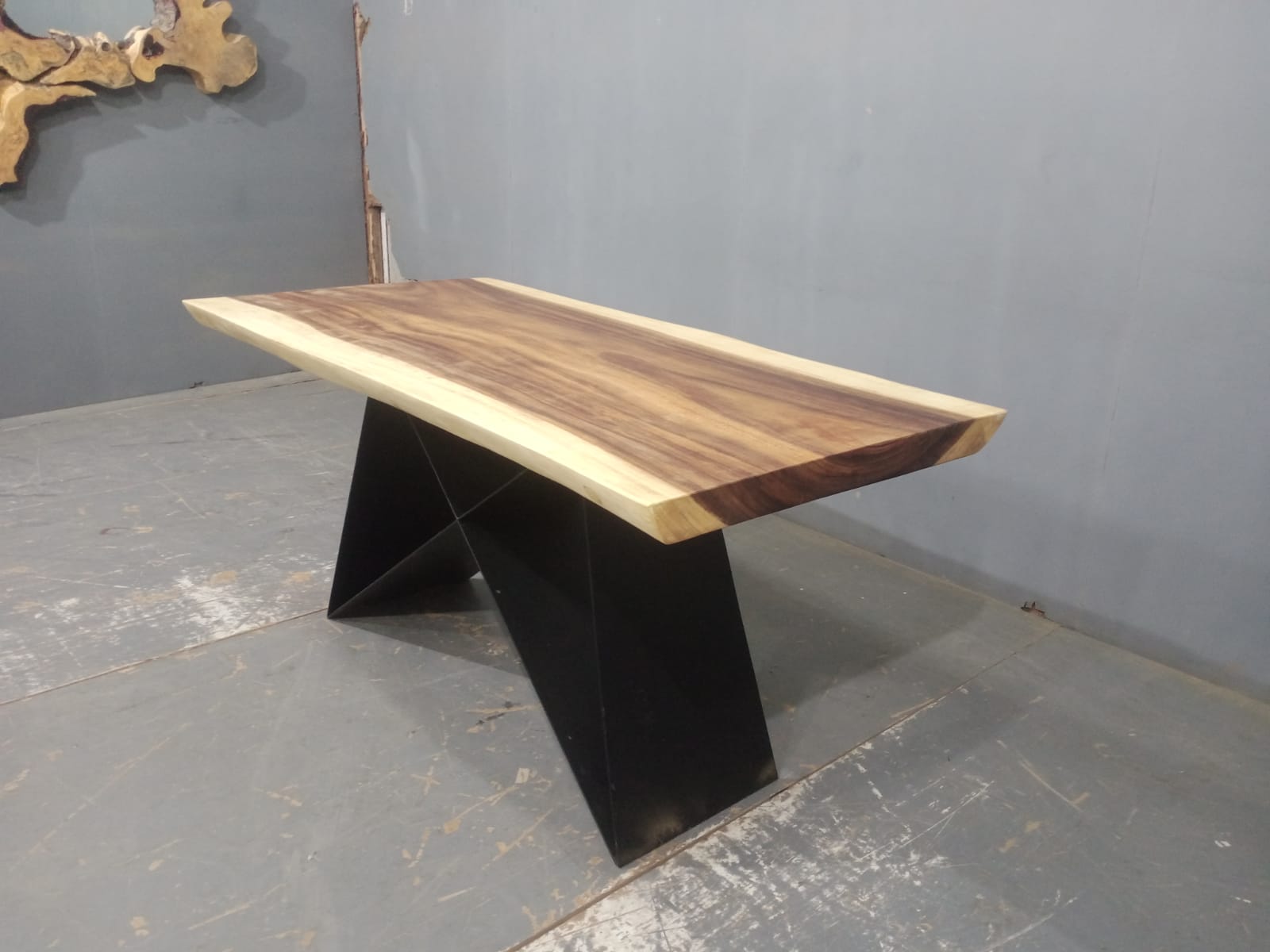 Live Edge Tables